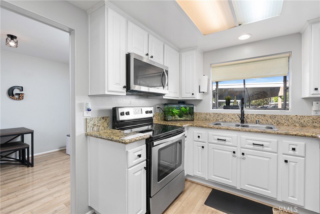 15 Briarwood Lane 64