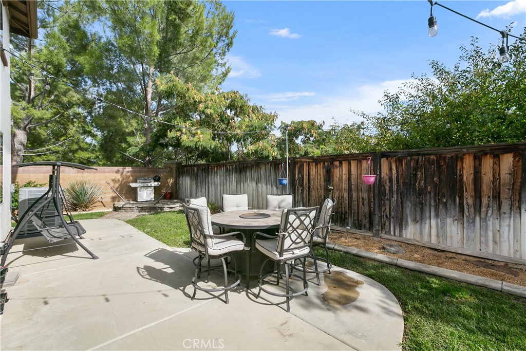 32072 Meadow Wood Ln