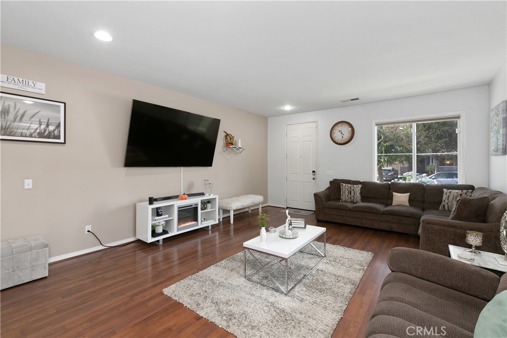 32072 Meadow Wood Ln