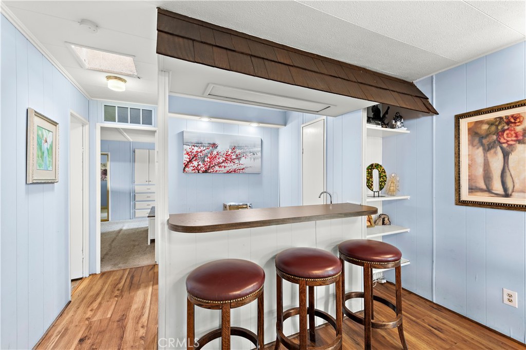 1845 Monrovia Avenue 94