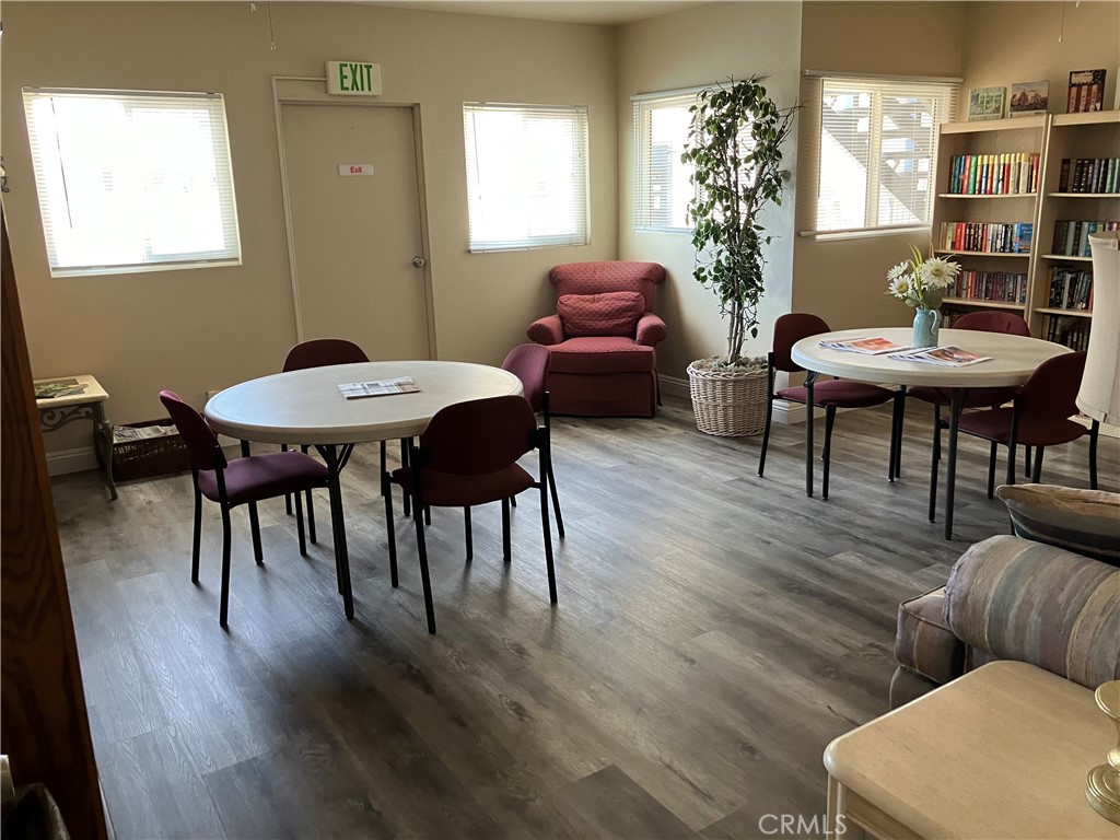 1845 Monrovia Avenue 94