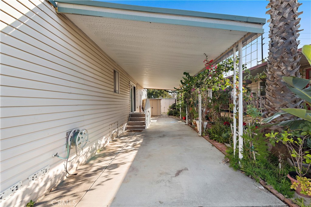 1845 Monrovia Avenue 94