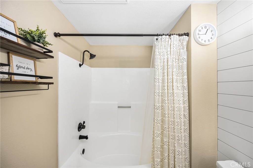 19431 Rue De Valore 2D