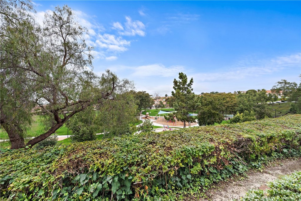 21941 Rimhurst Drive E