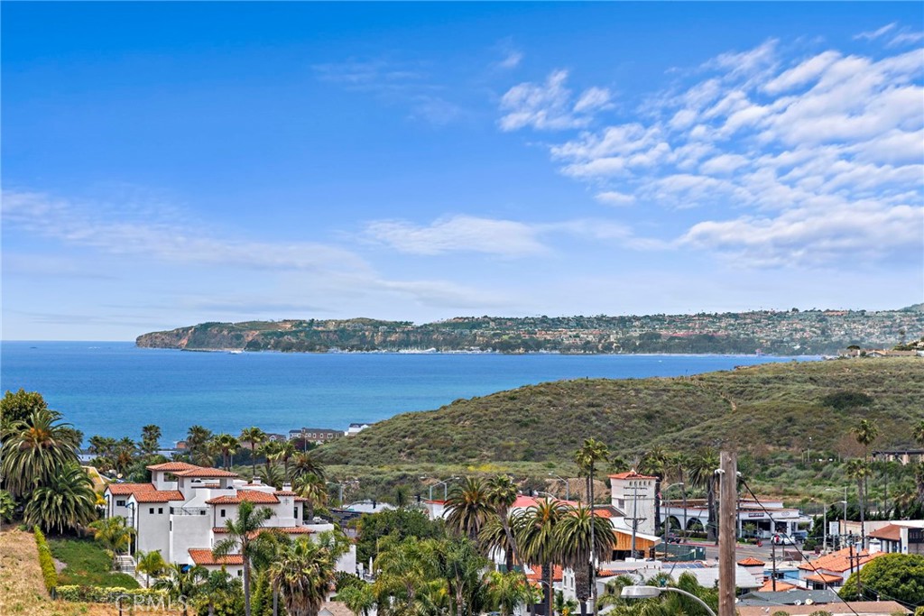 117 Avenida Del Reposo F