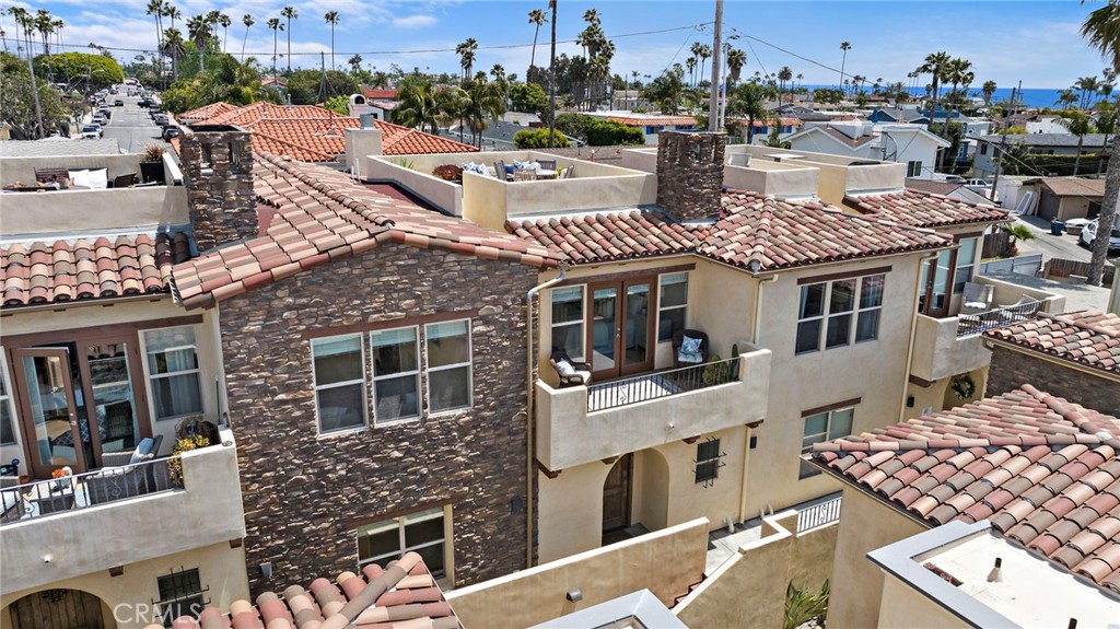 117 Avenida Del Reposo F