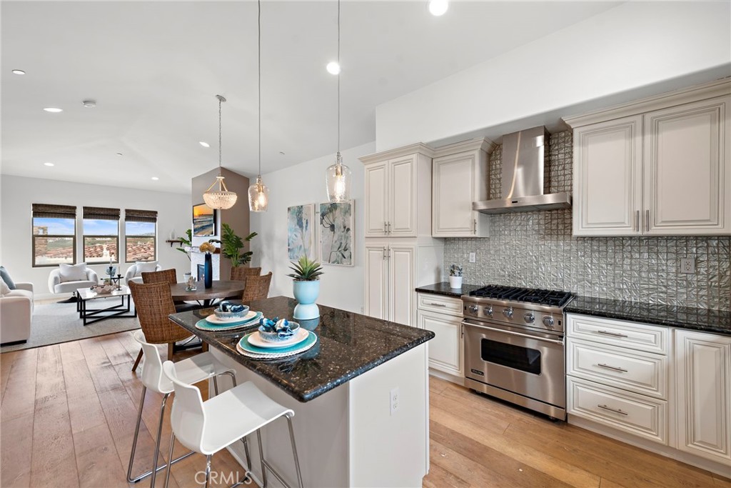 117 Avenida Del Reposo F