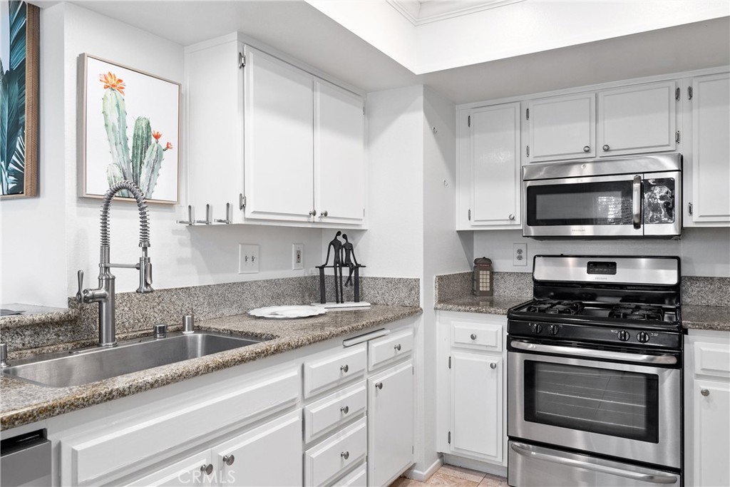 26342 Forest Ridge Drive 2E