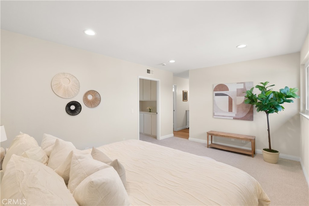 22591 Marylhurst Court