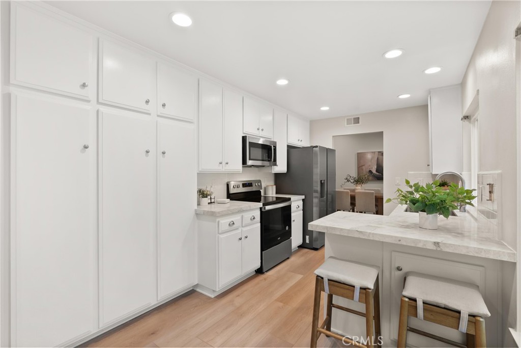 22591 Marylhurst Court