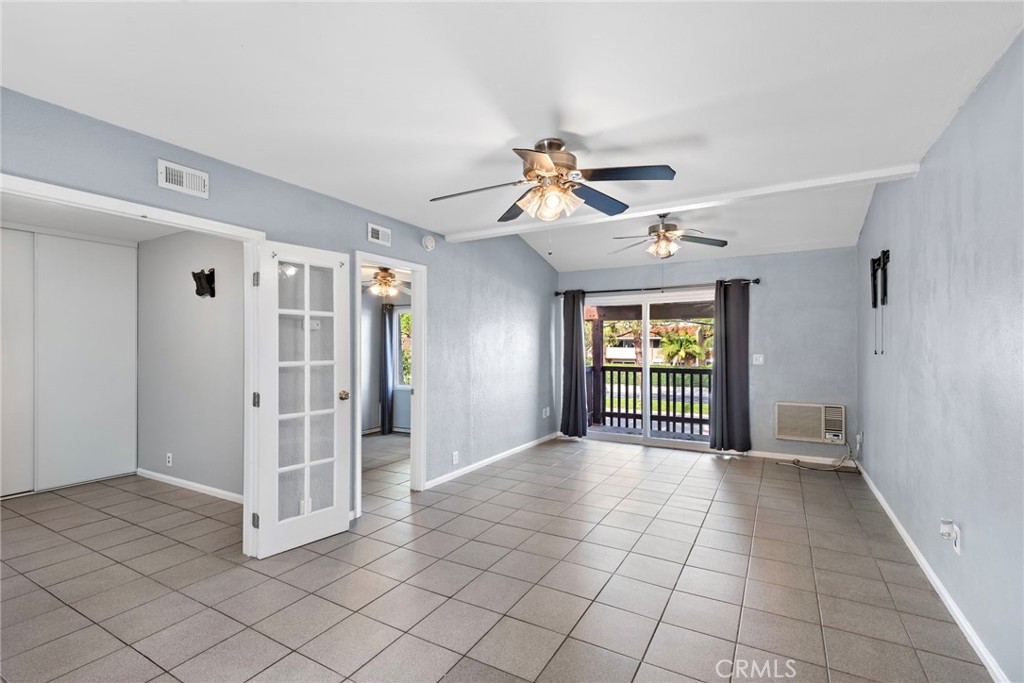 1000 Macarthur Boulevard W 16