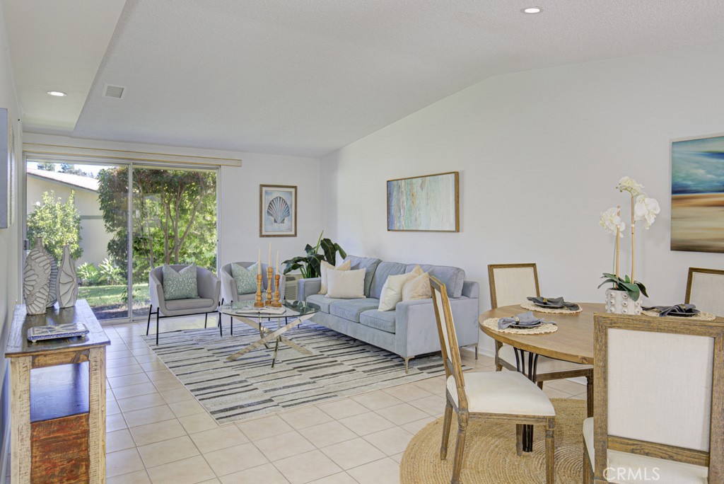 193 Avenida Majorca A