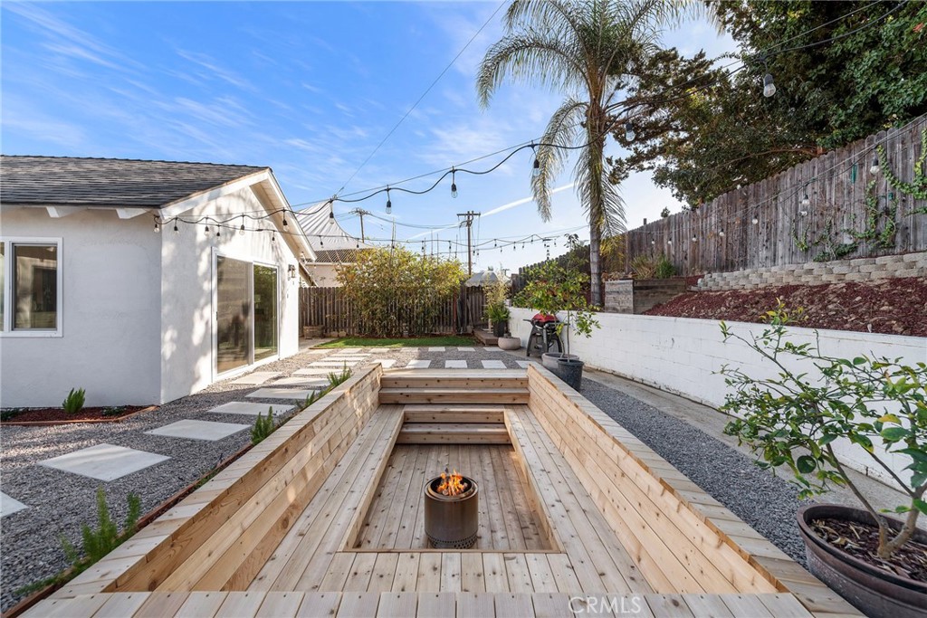 23971 Lindley Street