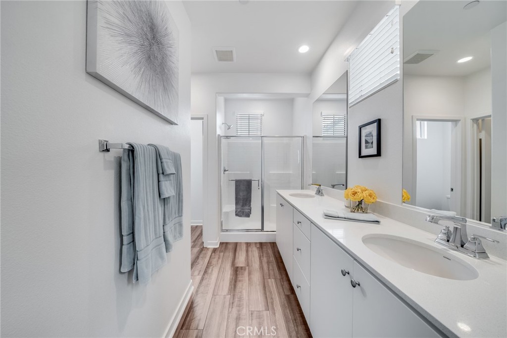 7452 Desert Holly Street