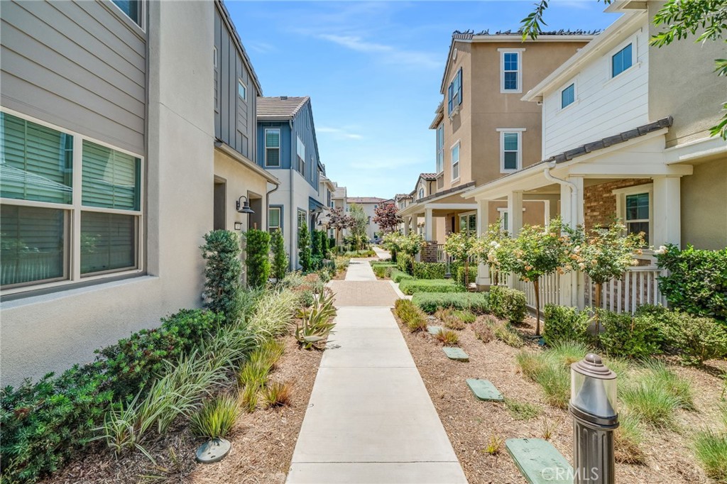 7452 Desert Holly Street