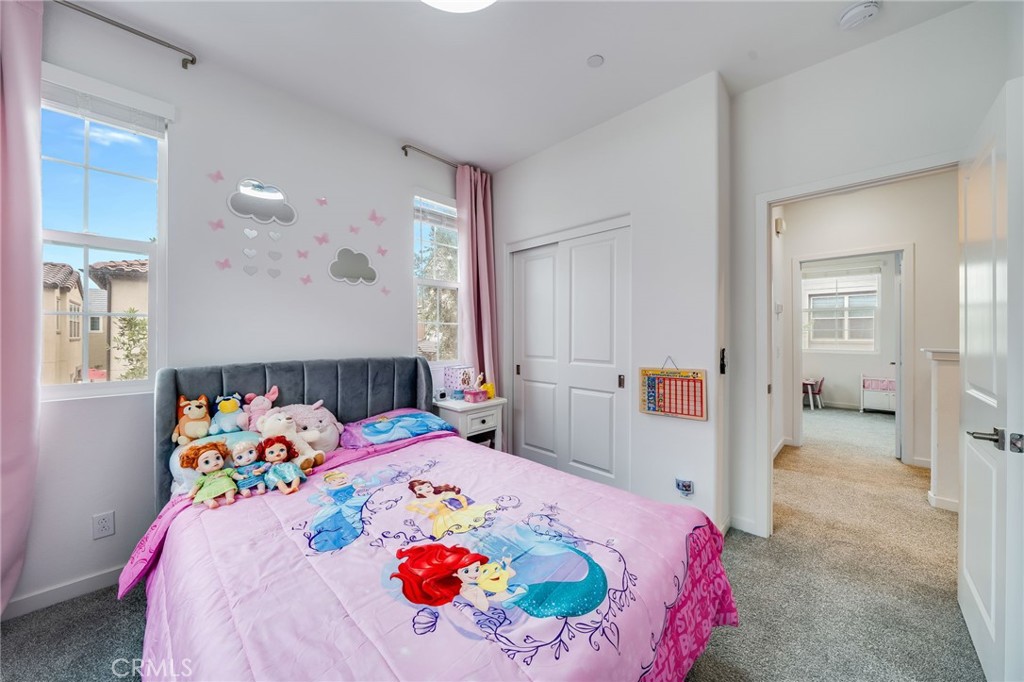 7452 Desert Holly Street