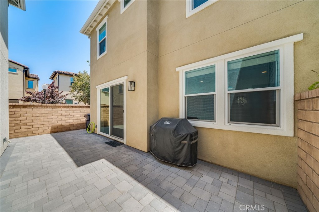 7452 Desert Holly Street