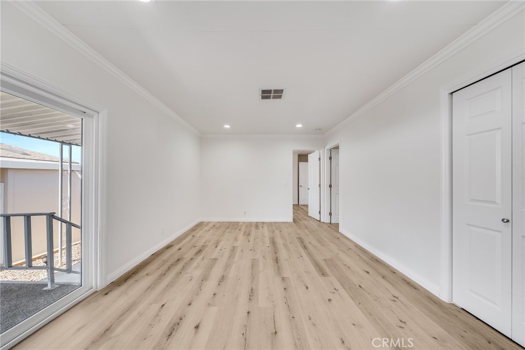 24001 Muirlands Boulevard 387