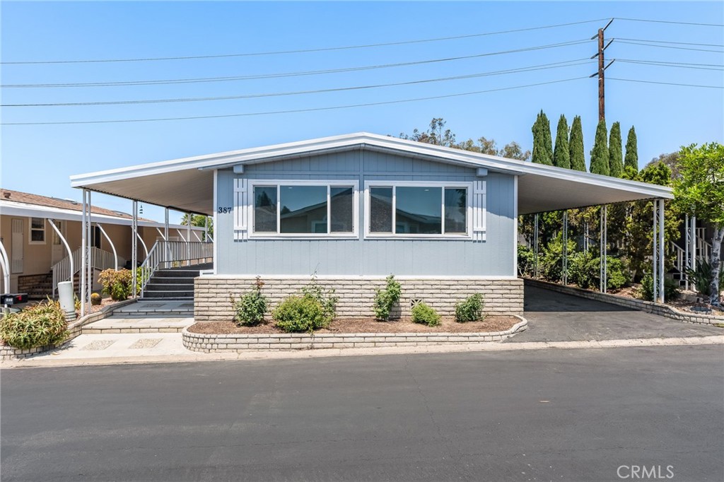 24001 Muirlands Boulevard 387