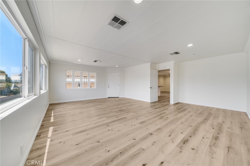 24001 Muirlands Boulevard 387