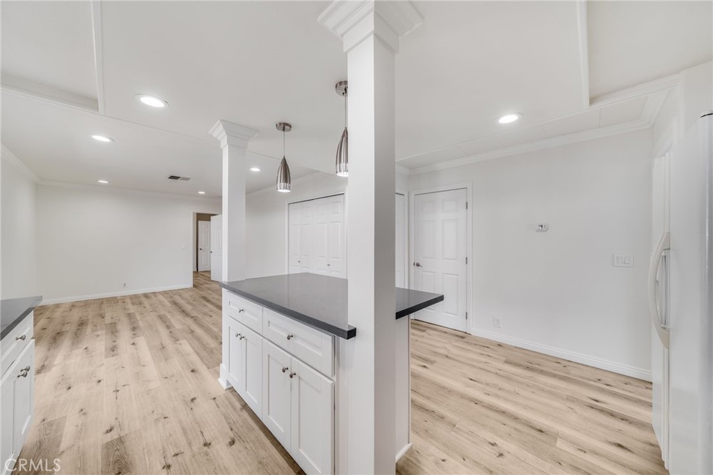 24001 Muirlands Boulevard 387