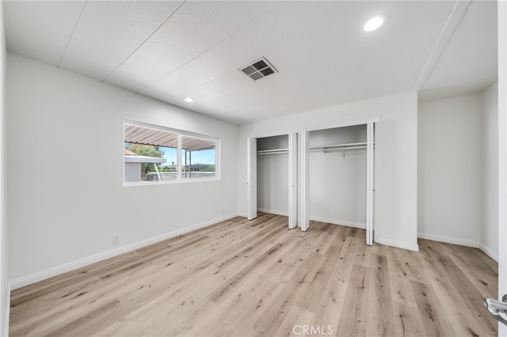 24001 Muirlands Boulevard 387