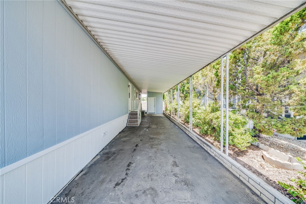 24001 Muirlands Boulevard 387