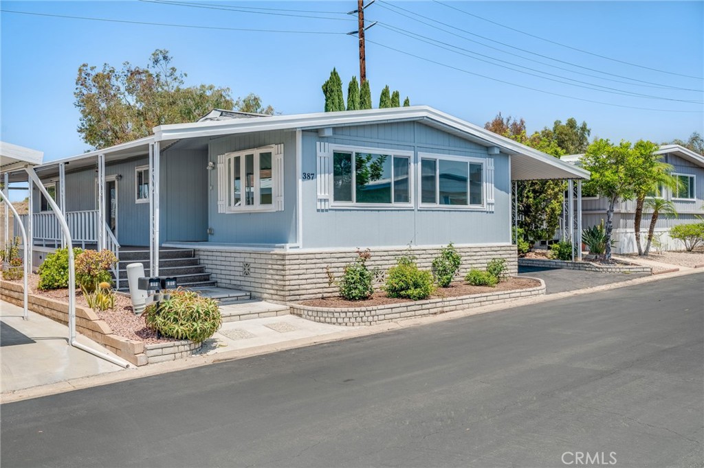 24001 Muirlands Boulevard 387