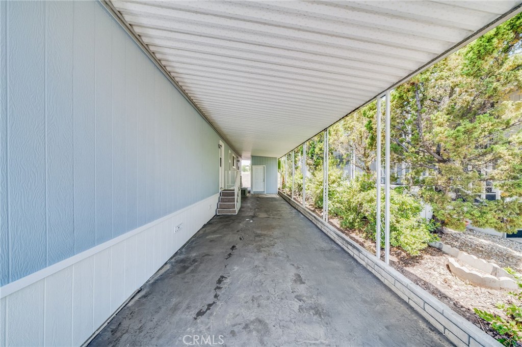 24001 Muirlands Boulevard 387