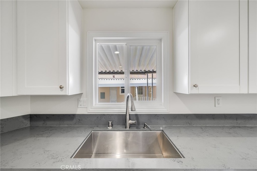 24001 Muirlands Boulevard 387