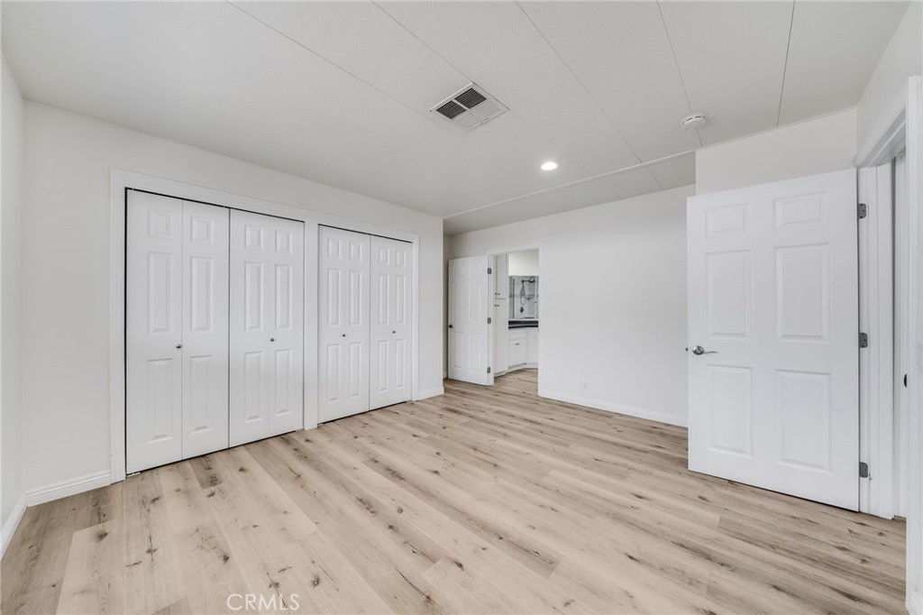 24001 Muirlands Boulevard 387