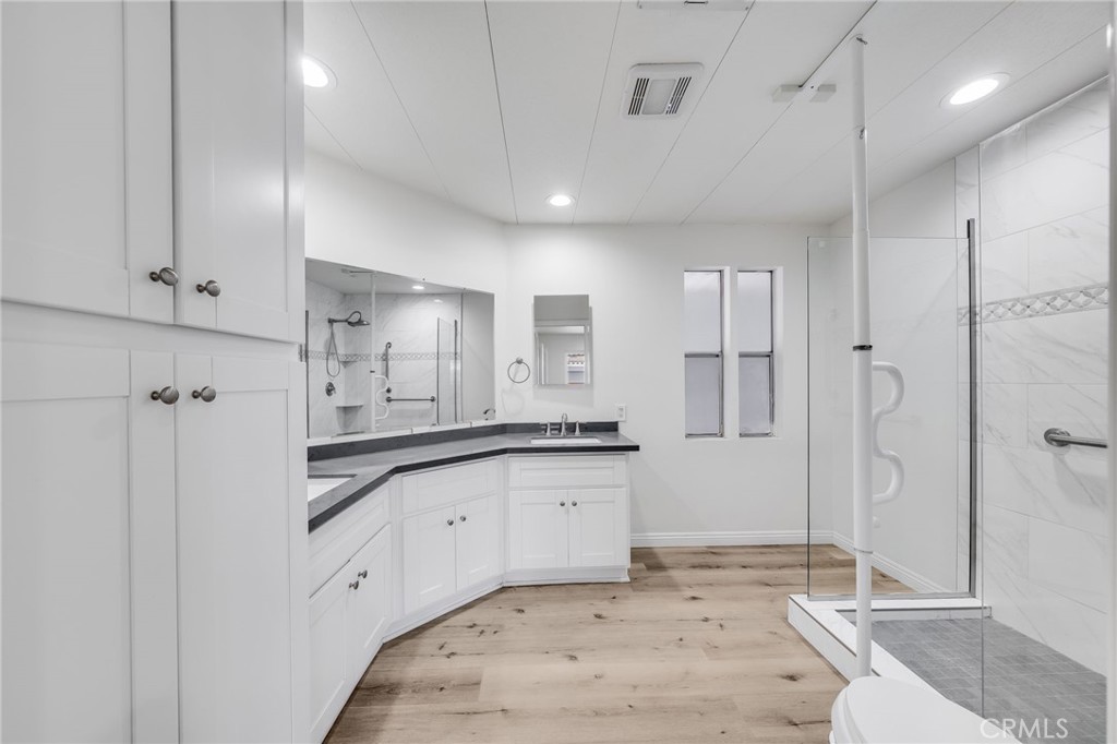 24001 Muirlands Boulevard 387