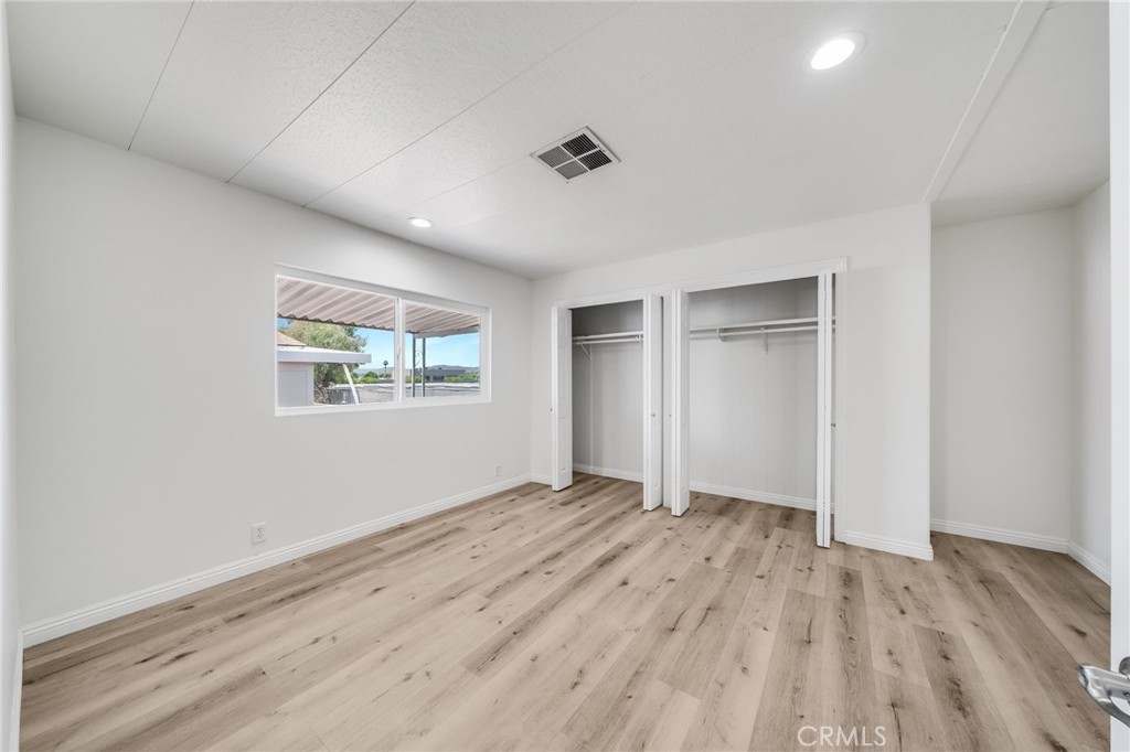 24001 Muirlands Boulevard 387