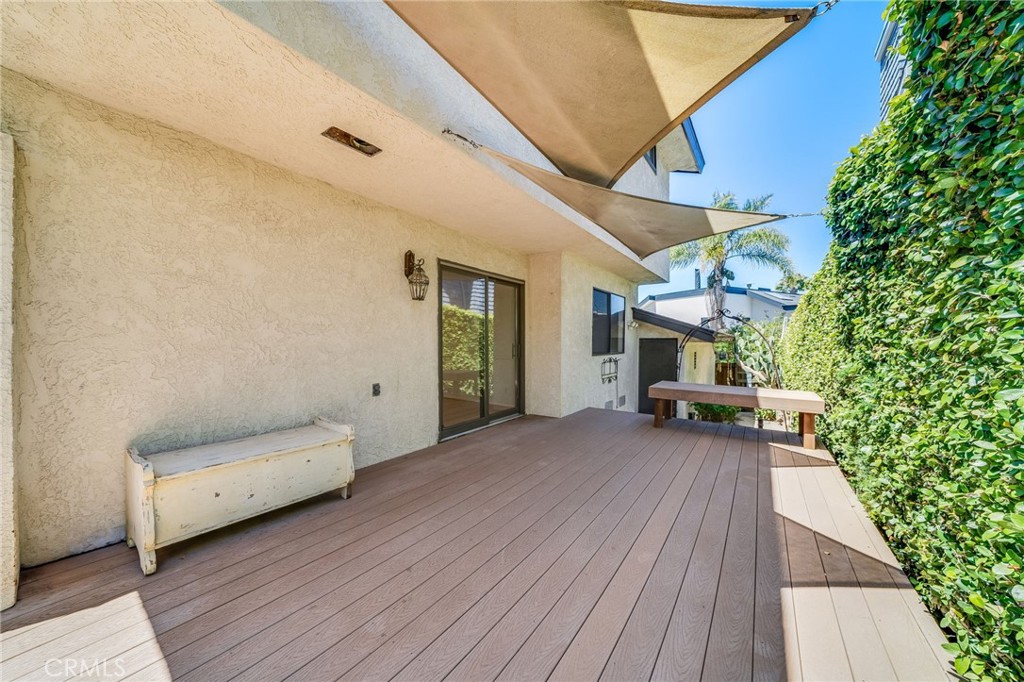26751 Calle Almanza