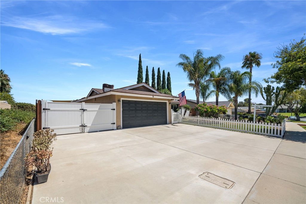 1935 Adobe Avenue
