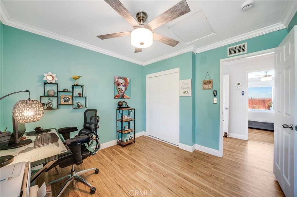 1935 Adobe Avenue