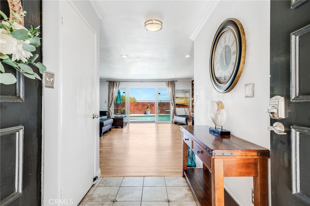 1935 Adobe Avenue