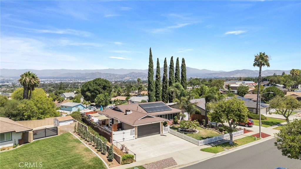1935 Adobe Avenue