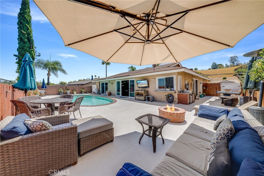 1935 Adobe Avenue