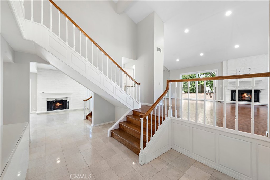 24701 Eloisa Drive
