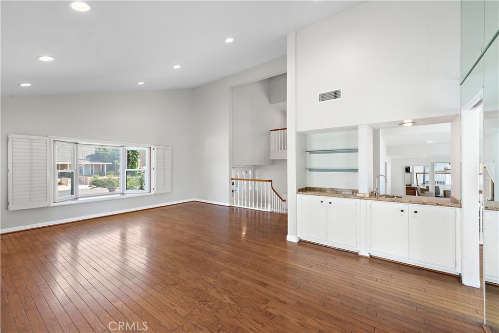 24701 Eloisa Drive
