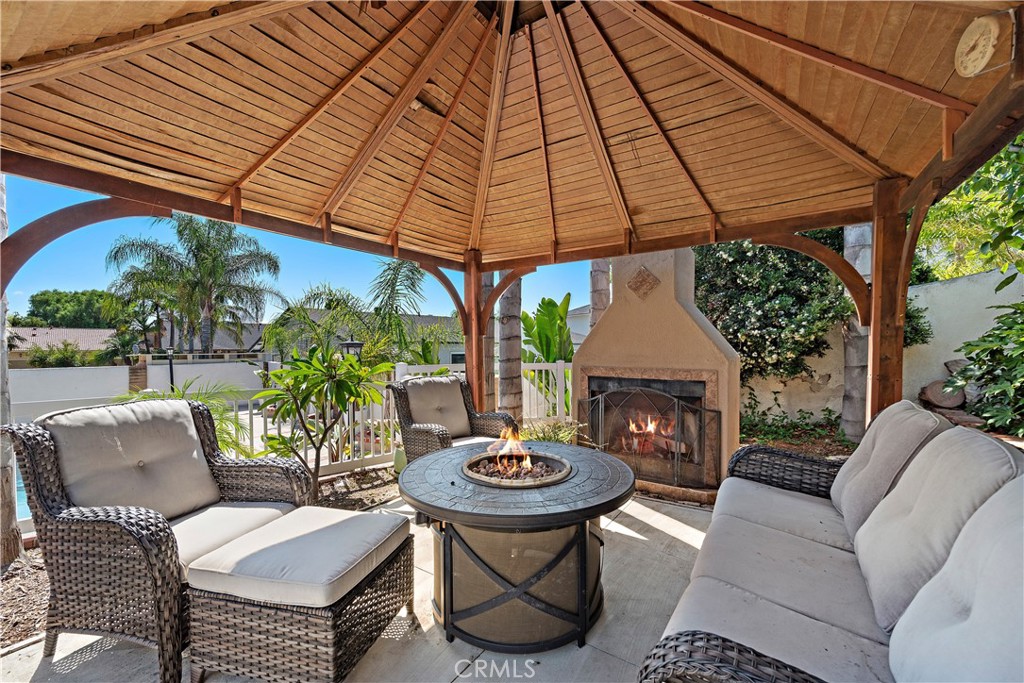24701 Eloisa Drive