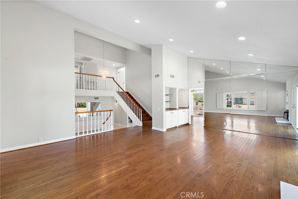 24701 Eloisa Drive