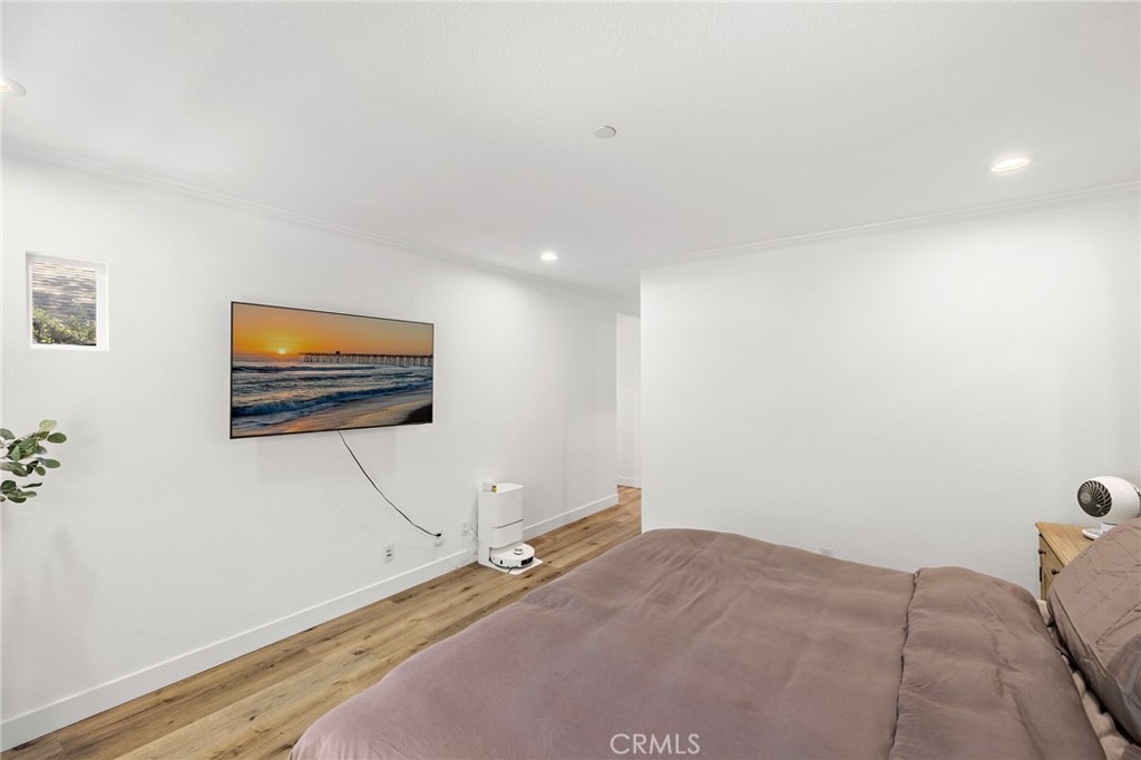 90 Three Vines Court