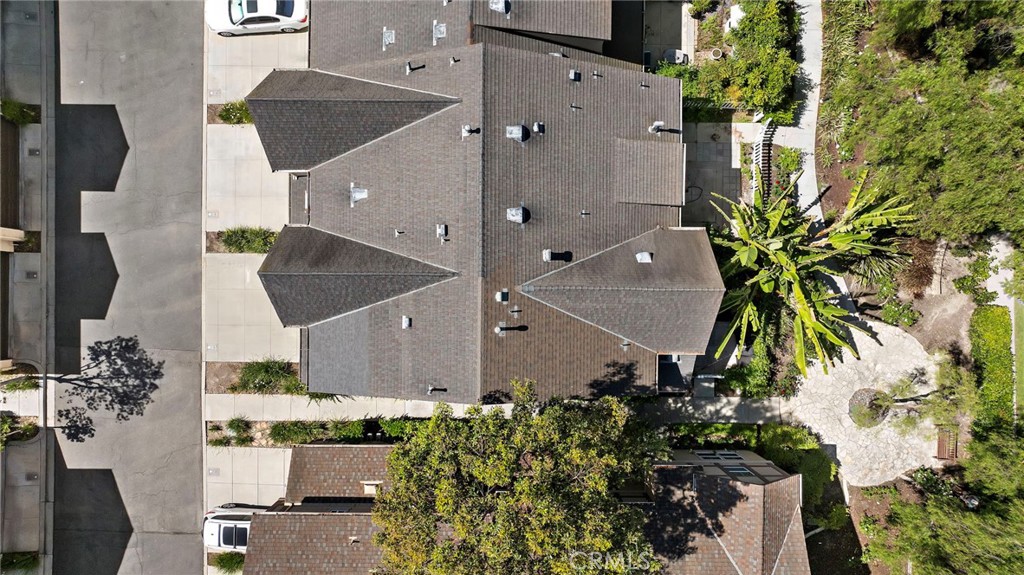90 Three Vines Court