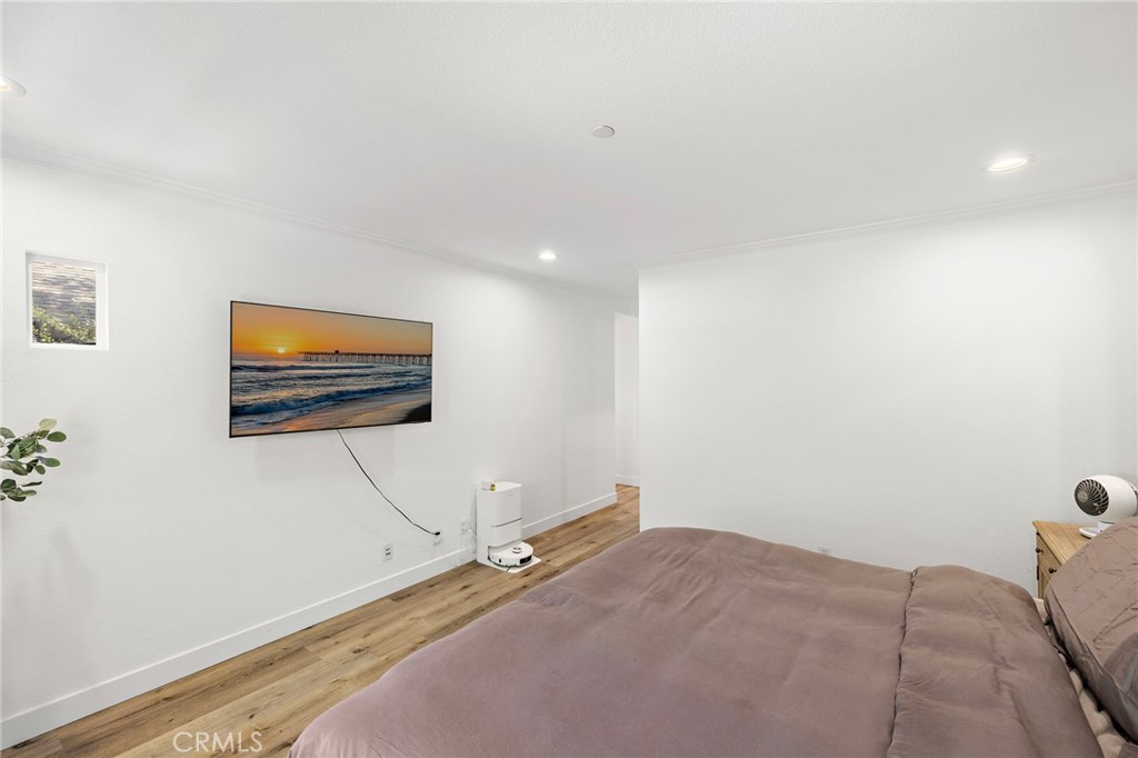 90 Three Vines Court