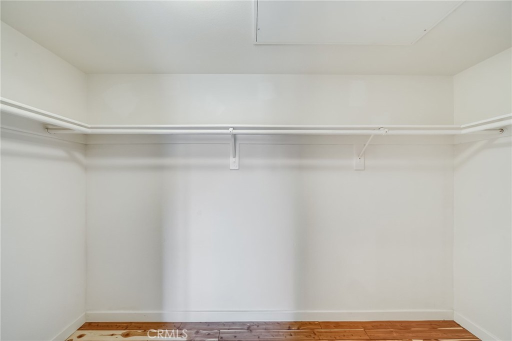 259 E Jeanette