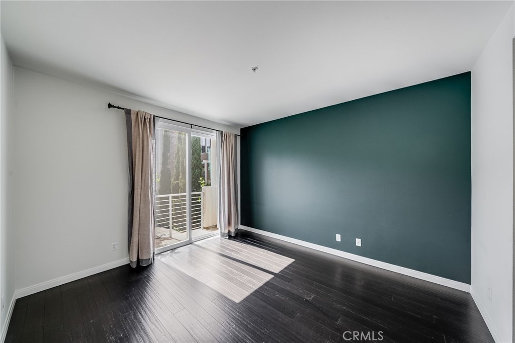 259 E Jeanette