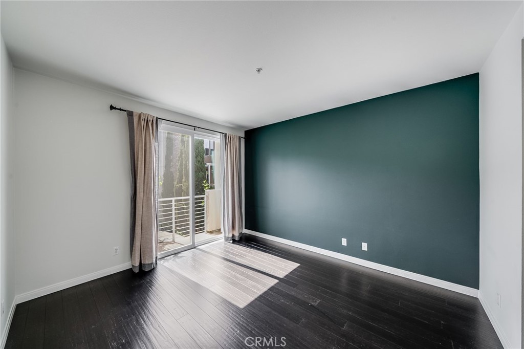 259 E Jeanette