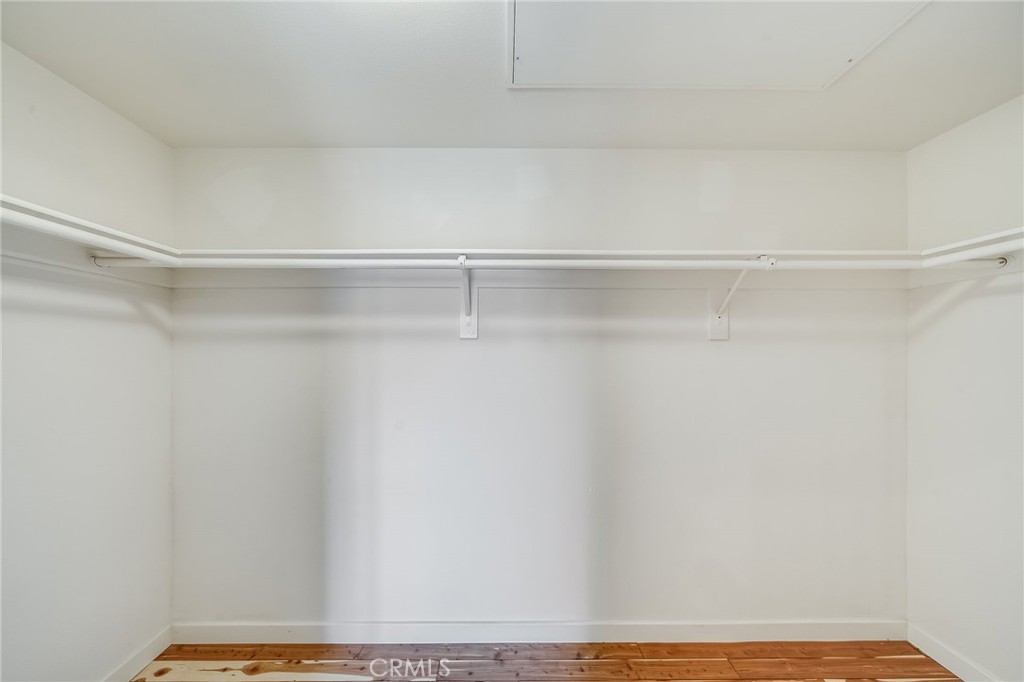 259 E Jeanette